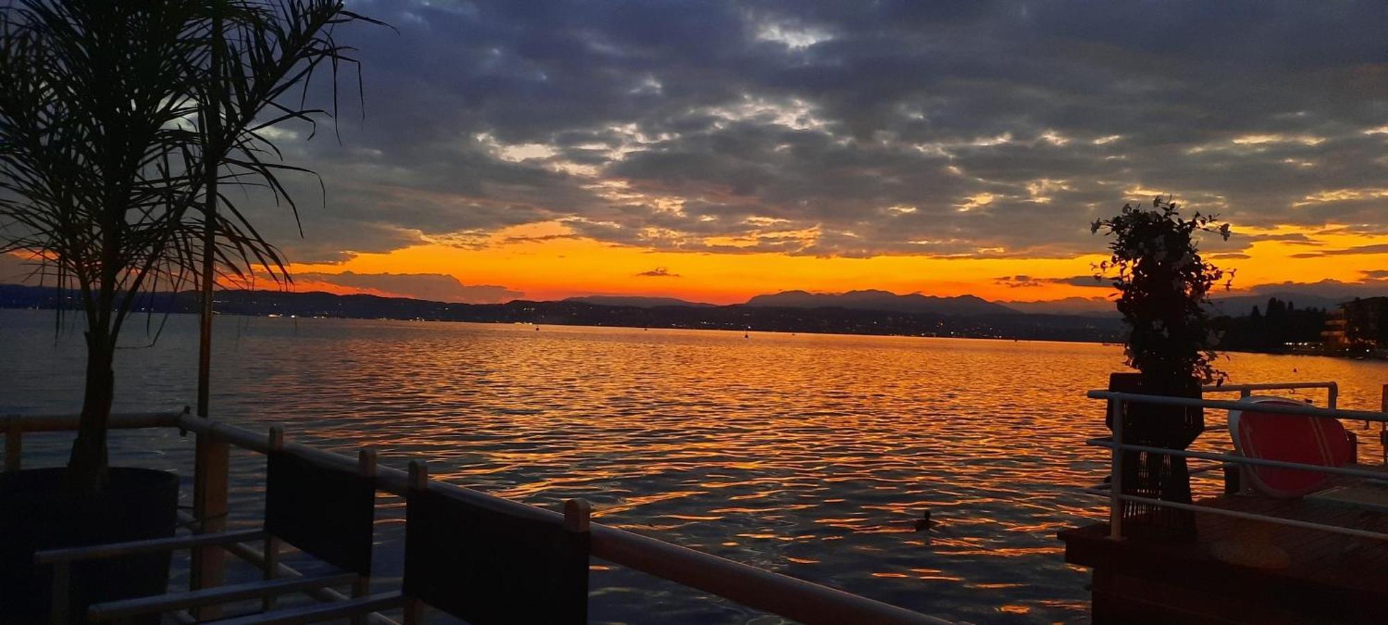 Eve House Gardalake Lonato Exteriér fotografie